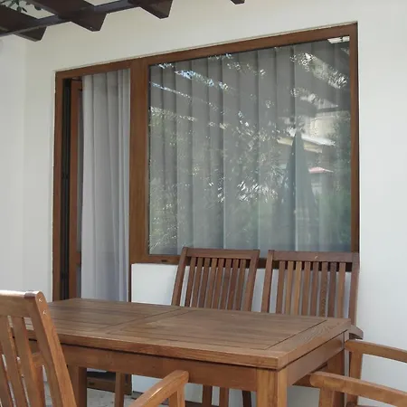 Villas Denitsa Holiday park 3*